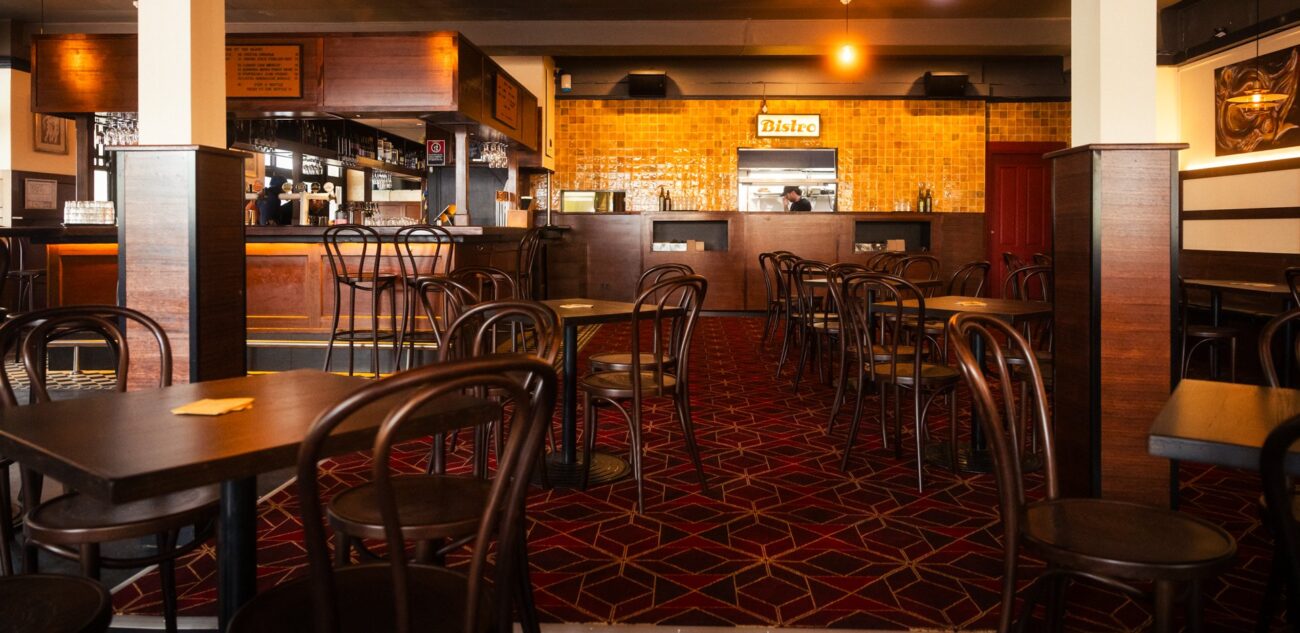 Bat & Ball, pub