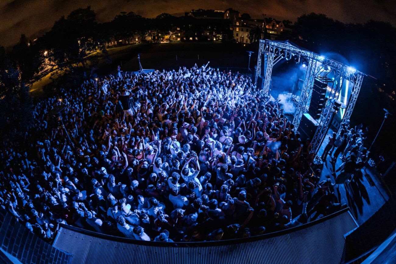 revolve, festival, manning bar